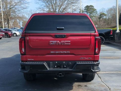 Used 2024 GMC Sierra 1500 AT4X image 4
