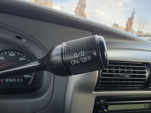 Used 2011 Ford Ranger XLT image 19