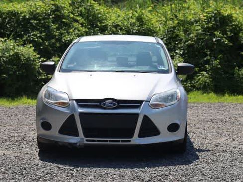 Used 2012 Ford Focus S image 2