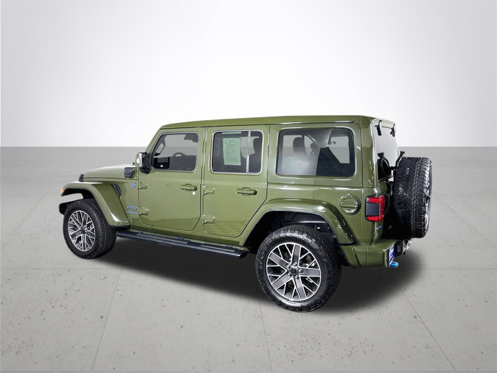 Used 2024 Jeep Wrangler High Altitude AWD/4WD image 9