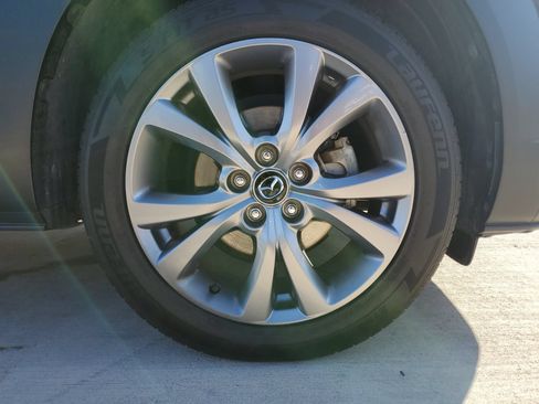 Used 2020 MAZDA CX-30 FWD w/ Select Package image 9