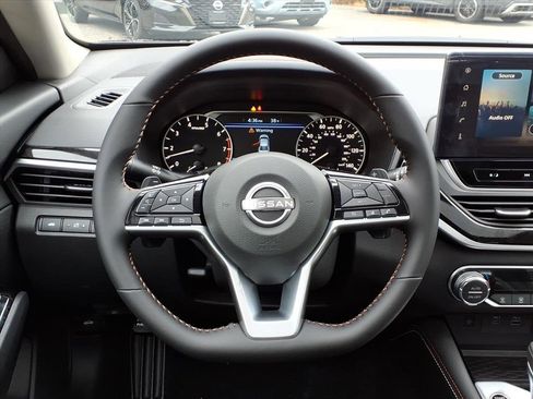 New 2025 Nissan Altima 2.5 SR w/ SR Premium Package image 12