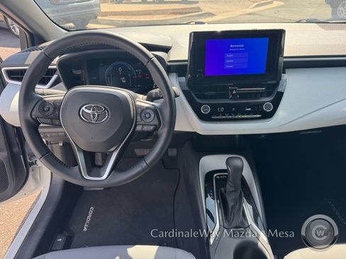 Used 2026 Toyota Corolla SE w/ Carpet Mat Package (TMS) FWD image 17
