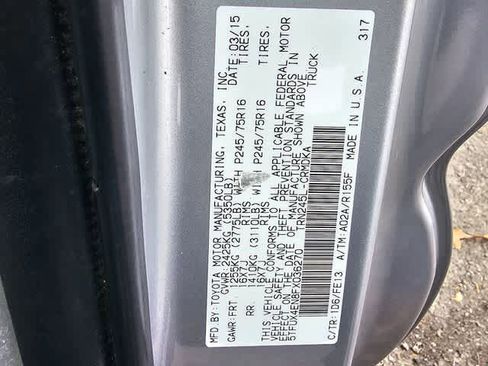 Used 2015 Toyota Tacoma 4x4 Access Cab w/ Convenience Package image 9