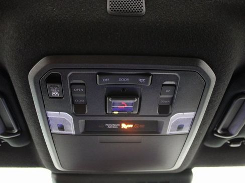 Used 2025 Toyota 4Runner TRD Off-Road Premium image 38