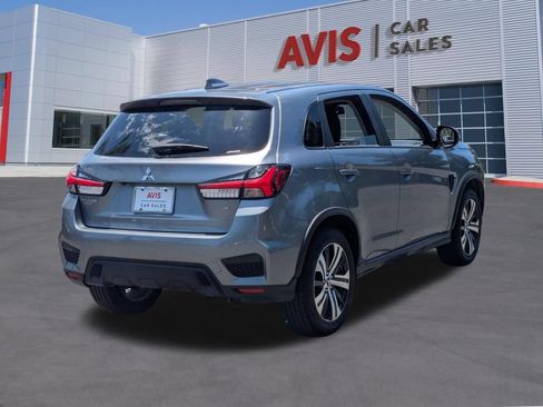 Used 2025 Mitsubishi Outlander Sport SE AWD/4WD image 6