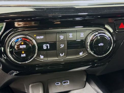 New 2026 Chevrolet Trax RS w/ Driver Confidence Package FWD image 17