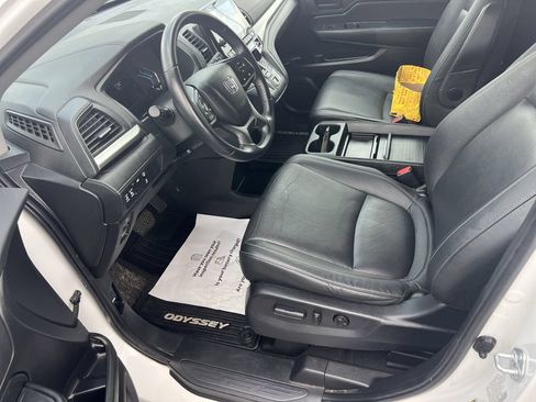 Used 2024 Honda Odyssey EX-L image 16