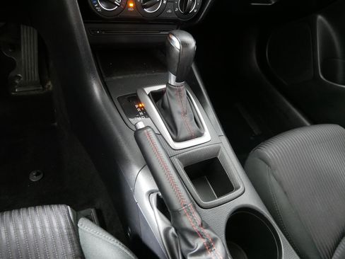 Used 2014 MAZDA MAZDA3 i Touring image 24