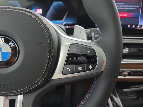 New 2026 BMW X7 M60i AWD/4WD image 19