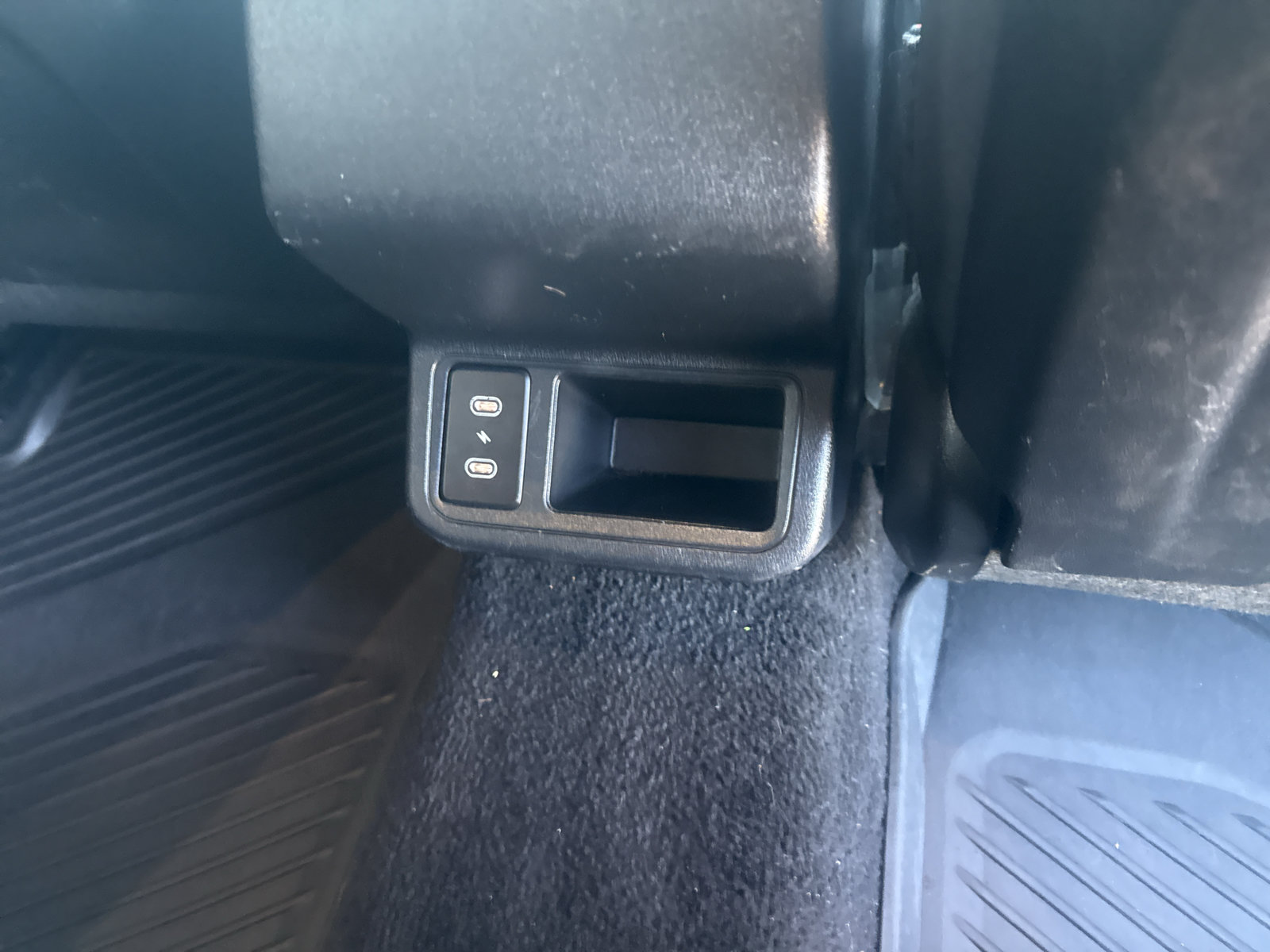 Used 2025 Kia K4 FWD image 22