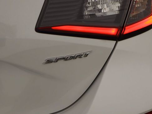 Used 2023 Honda Civic Sport image 36