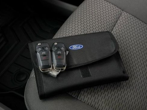 Used 2015 Ford F150 XLT w/ Equipment Group 302A Luxury image 52