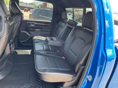 Used 2022 RAM 1500 Laramie AWD/4WD image 12