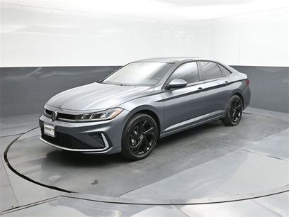 New 2025 Volkswagen Jetta SE