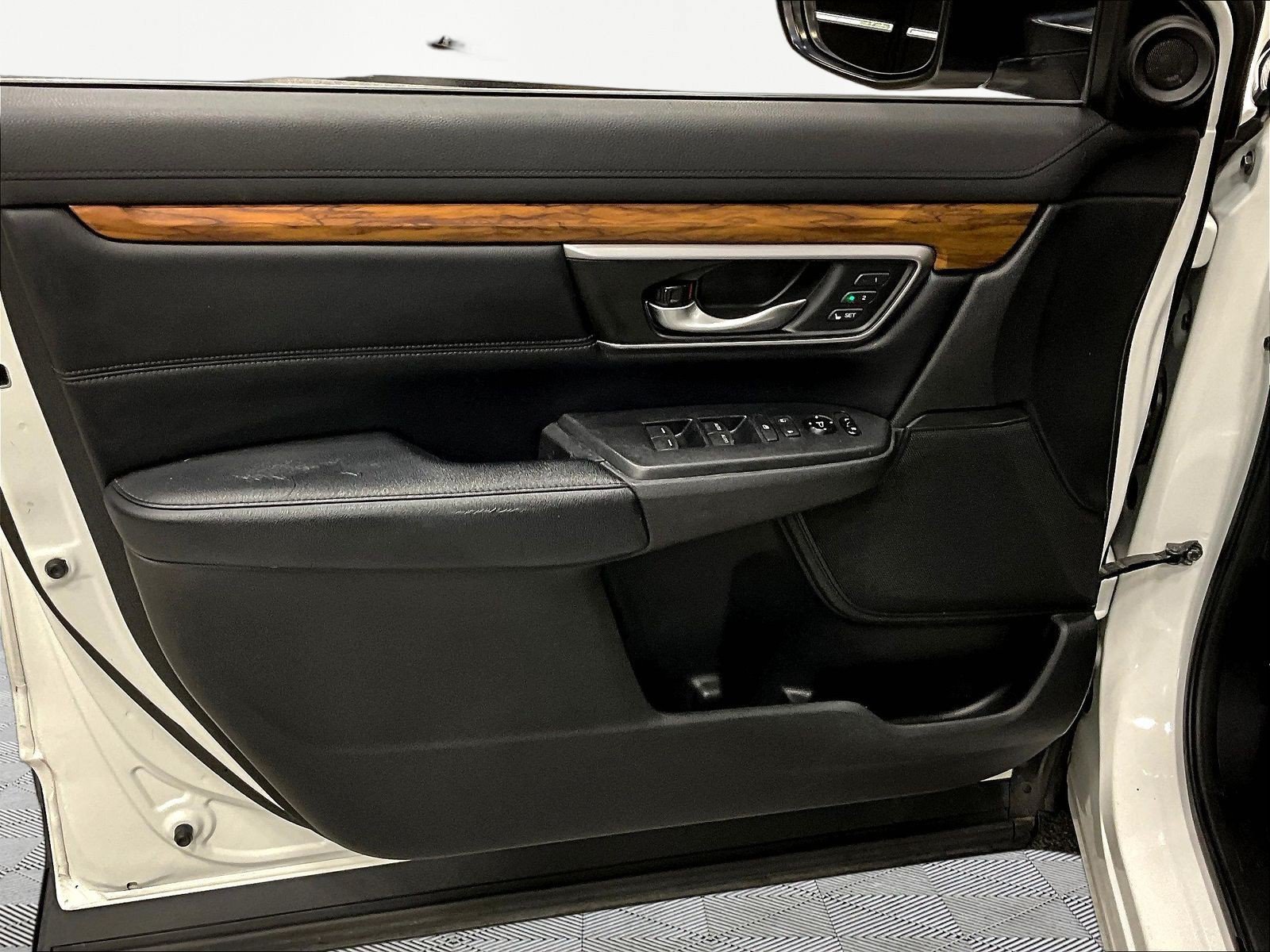 Used 2018 Honda CR-V EX-L image 20