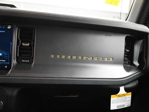 New 2025 Ford Bronco Badlands image 45