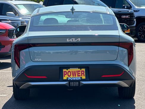 Used 2025 Kia K4 EX FWD image 5