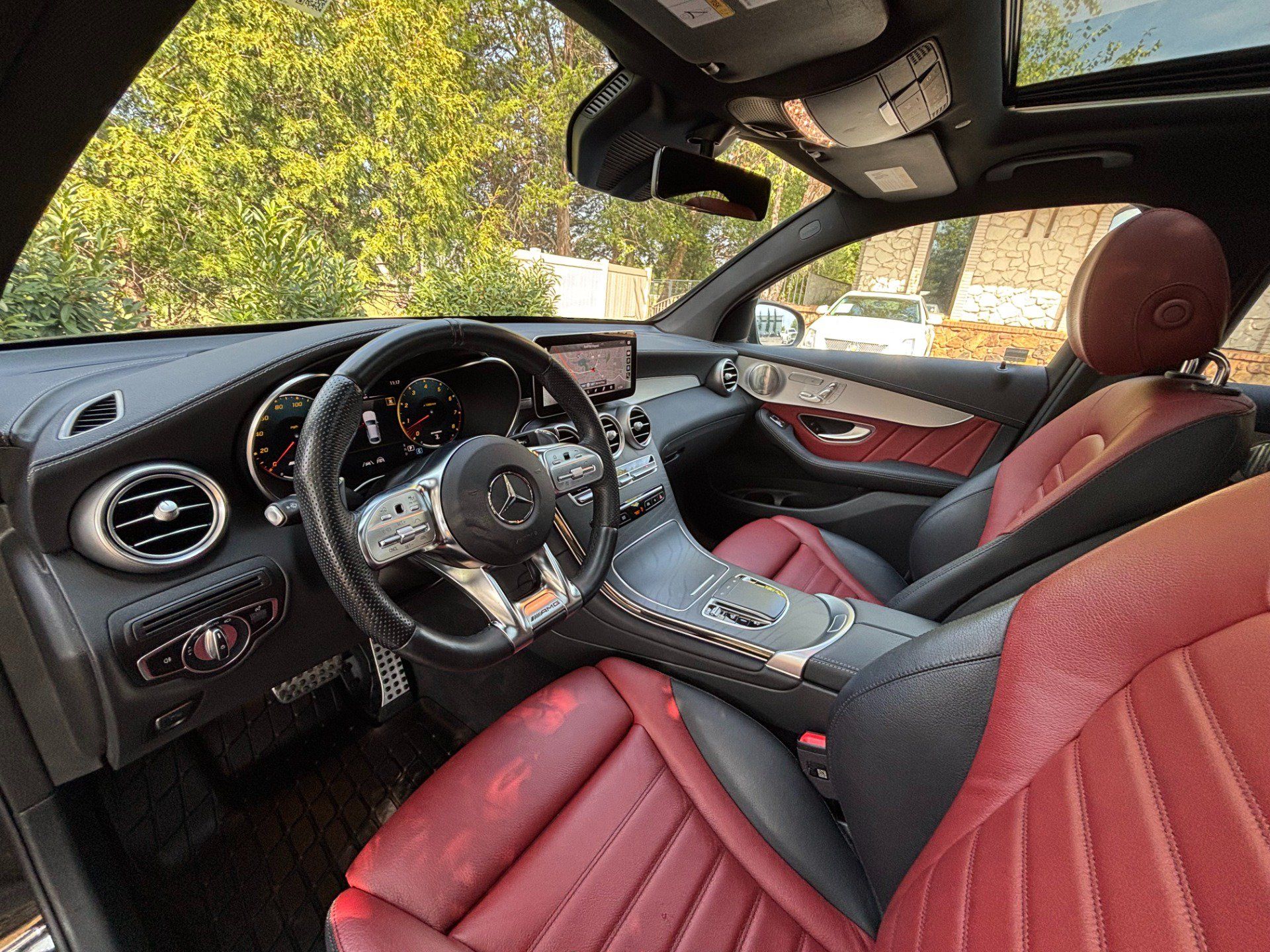 Used 2023 Mercedes-Benz GLC 43 AMG 4MATIC Coupe image 27
