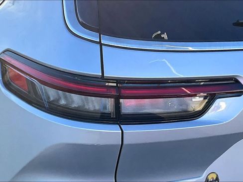 Used 2023 Jeep Grand Cherokee L Limited image 32