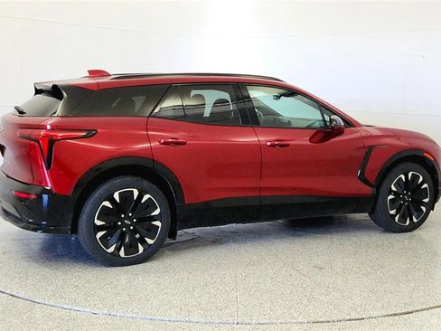 New 2025 Chevrolet Blazer EV RS RWD image 7