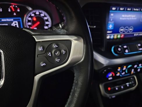Used 2020 GMC Acadia SLE w/ Driver Convenience Package image 34