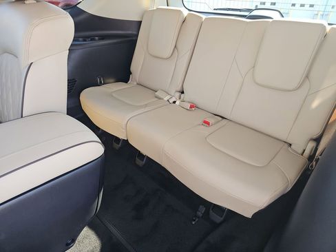 Used 2024 Nissan Armada Platinum w/ Captain's Chairs Package image 37