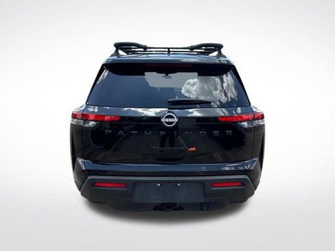 Used 2025 Nissan Pathfinder Rock Creek AWD/4WD image 9