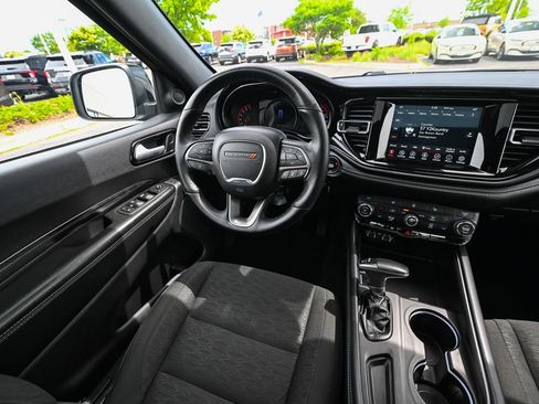 Used 2023 Dodge Durango SXT w/ Quick Order Package 2BK AWD/4WD image 32