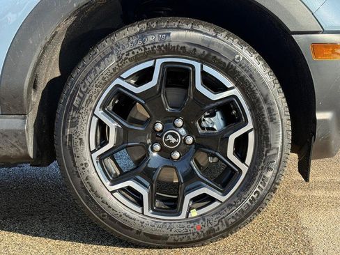 New 2025 Ford Bronco Sport Outer Banks w/ Outer Banks Tech Package+ image 11