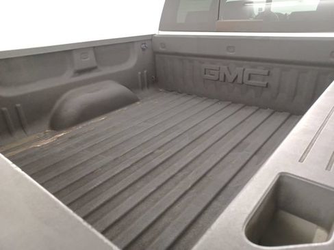Used 2018 GMC Sierra 1500 SLT AWD/4WD image 12