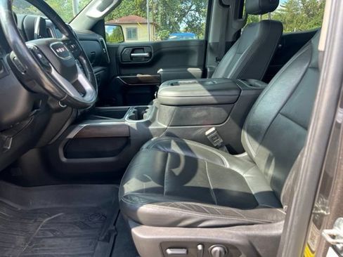 Used 2019 GMC Sierra 1500 SLT RWD image 25