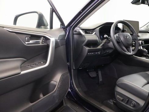 New 2025 Toyota RAV4 XLE Premium image 8