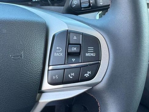 New 2026 Ford Explorer Active image 13