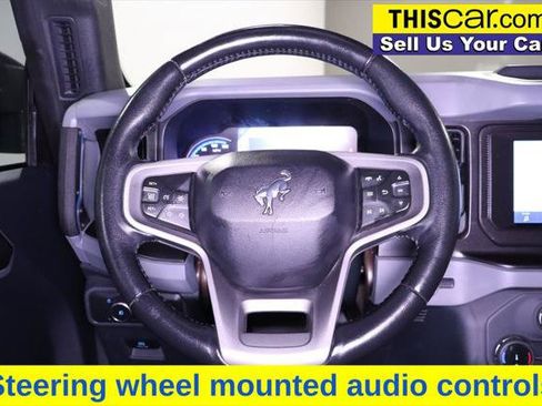 Used 2022 Ford Bronco Black Diamond AWD/4WD image 16