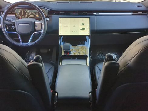 Used 2025 Land Rover Range Rover Sport SE image 15