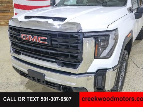 Used 2024 GMC Sierra 2500 Pro AWD/4WD image 24