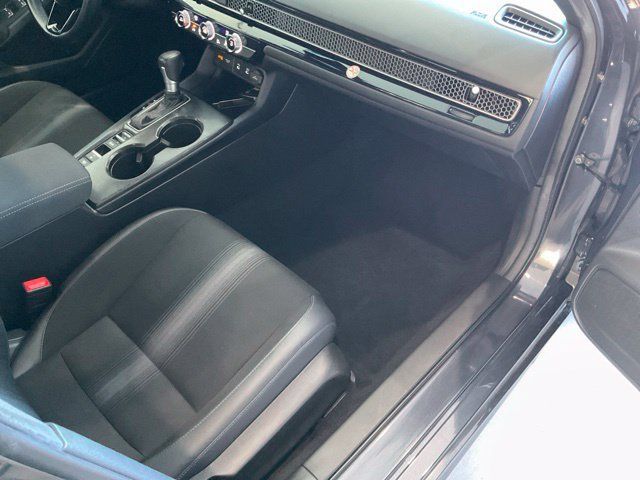 Used 2025 Honda Civic Sport image 22