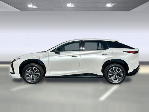 Certified 2023 Lexus RZ 450e Premium image 2