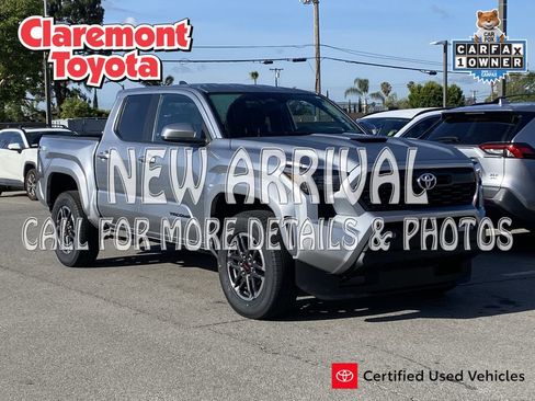 Used 2024 Toyota Tacoma TRD Sport RWD image 1