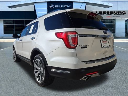 Used 2018 Ford Explorer Limited w/ Equipment Group 301A image 5