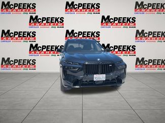 Used 2026 BMW X7 M60i AWD/4WD video 3