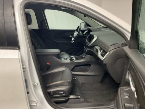 Certified 2021 GMC Terrain SLT image 27