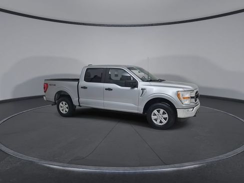 Used 2022 Ford F150 XLT w/ Trailer Tow Package AWD/4WD image 2