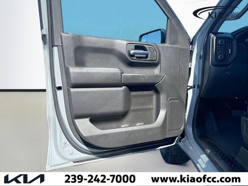 Used 2025 Chevrolet Silverado 1500 Custom Trail Boss image 20