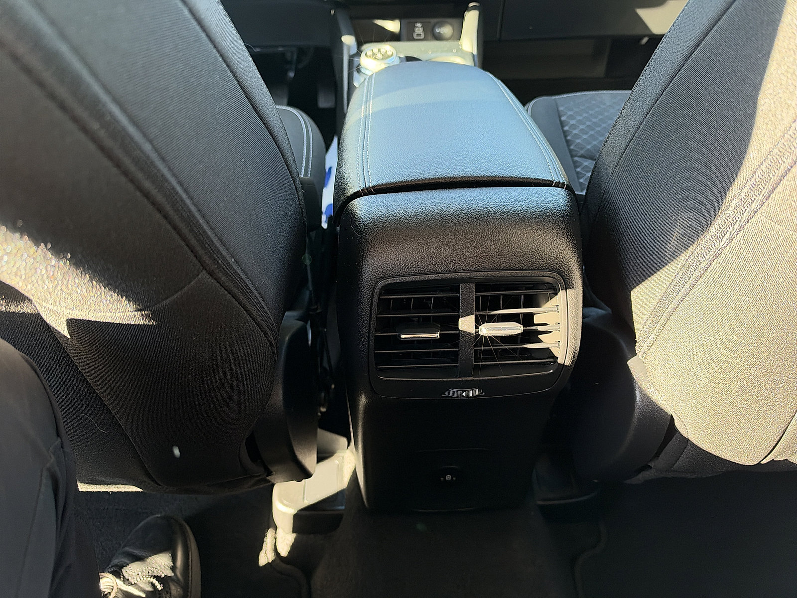 Used 2024 Ford Escape Active AWD/4WD image 11