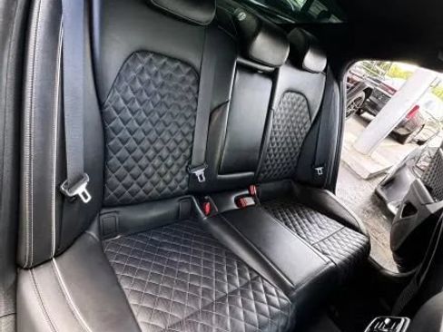 Used 2021 Genesis G70 3.3T w/ Sport Package RWD image 25
