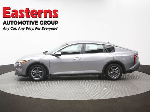 Used 2025 Kia K4 FWD image 58