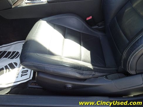 Used 2011 Mercedes-Benz E 350 Cabriolet image 25
