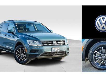 Used 2021 Volkswagen Tiguan SE